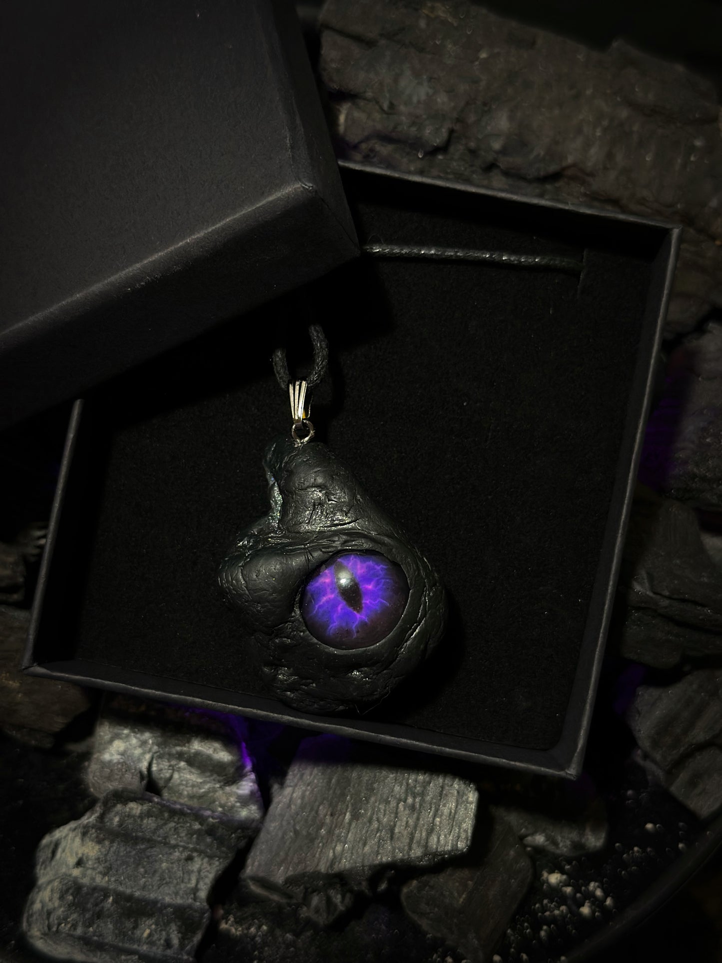 The Silent Observer - magical fantasy pendant