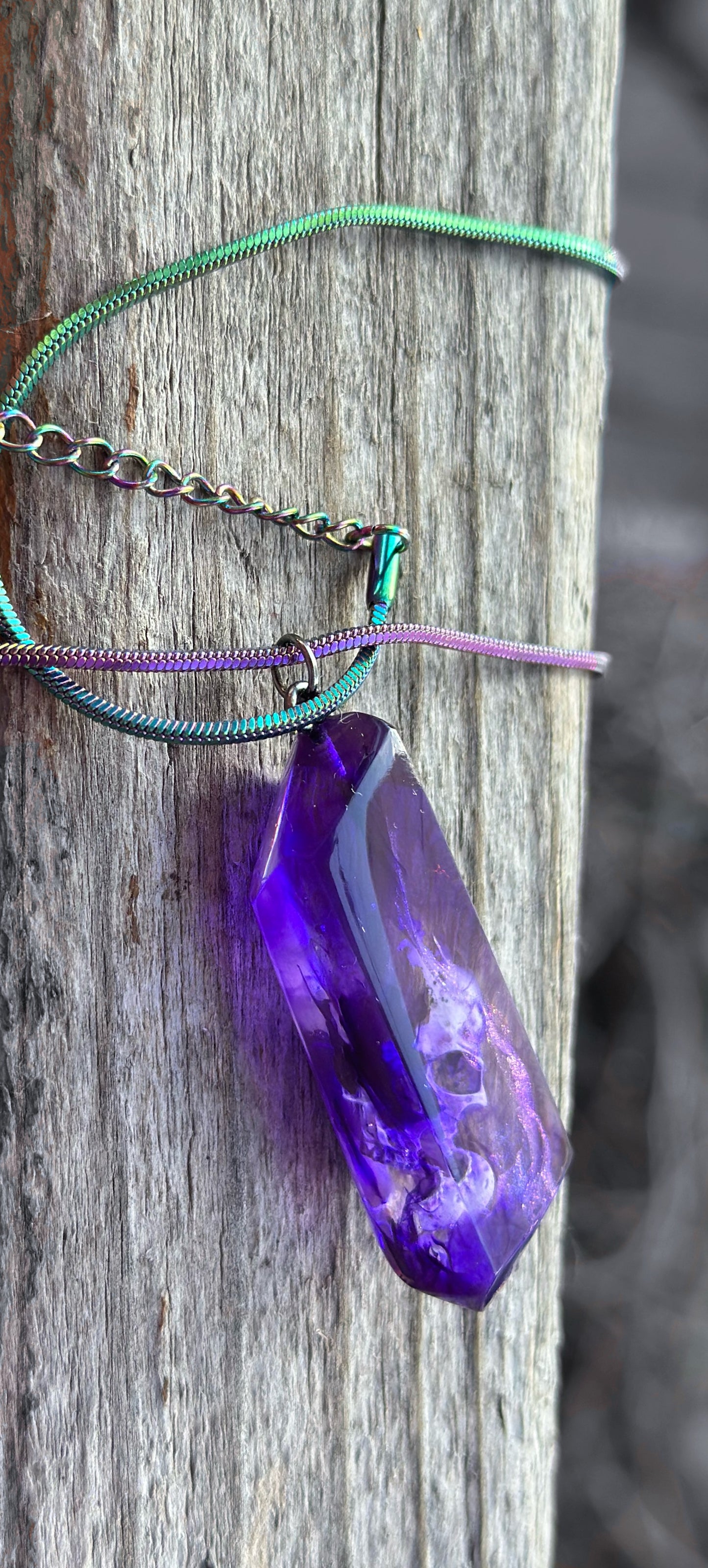 Shade of a Twisted Soul - pendant